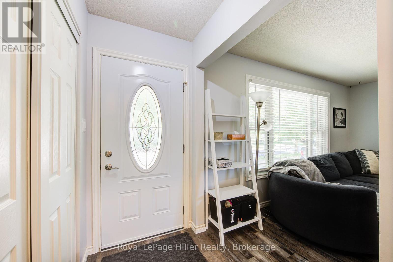 113 Falstaff Street, Stratford, Ontario  N5A 3T6 - Photo 5 - X12359122