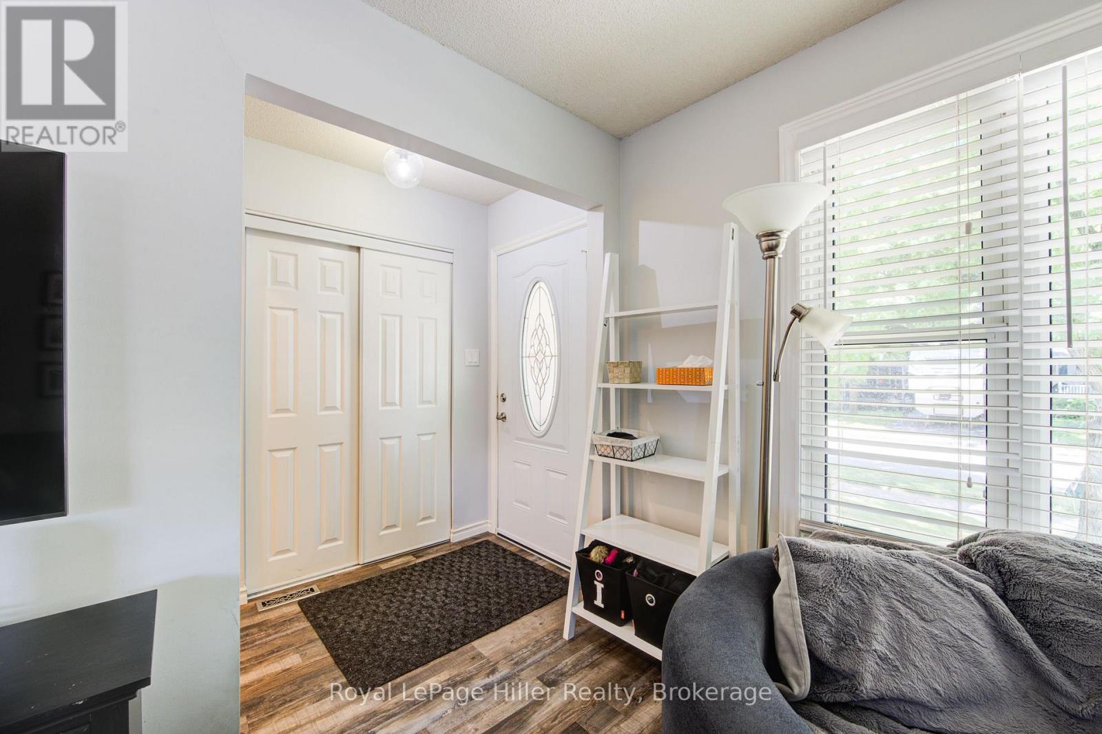 113 Falstaff Street, Stratford, Ontario  N5A 3T6 - Photo 6 - X12359122