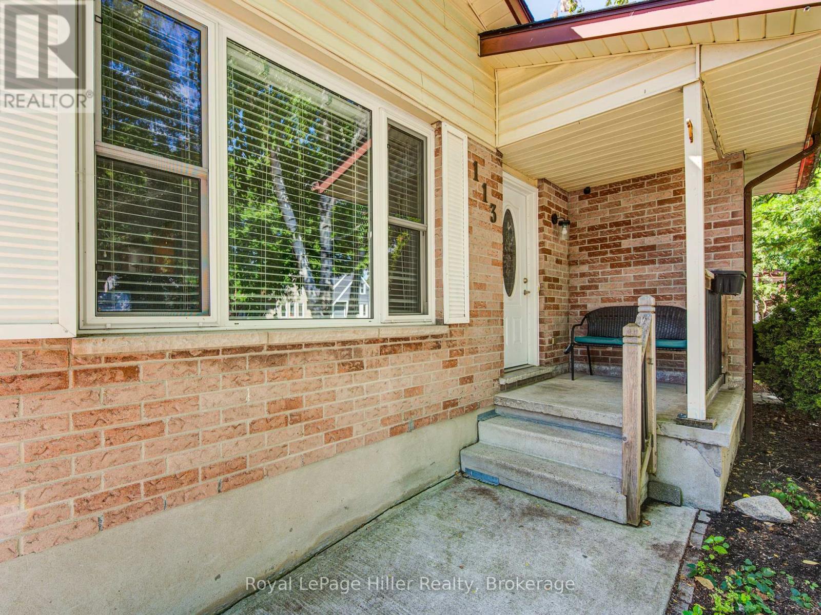 113 Falstaff Street, Stratford, Ontario  N5A 3T6 - Photo 4 - X12359122