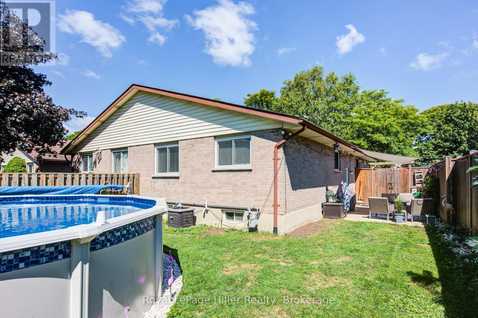 113 Falstaff Street, Stratford, Ontario  N5A 3T6 - Photo 41 - X12359122