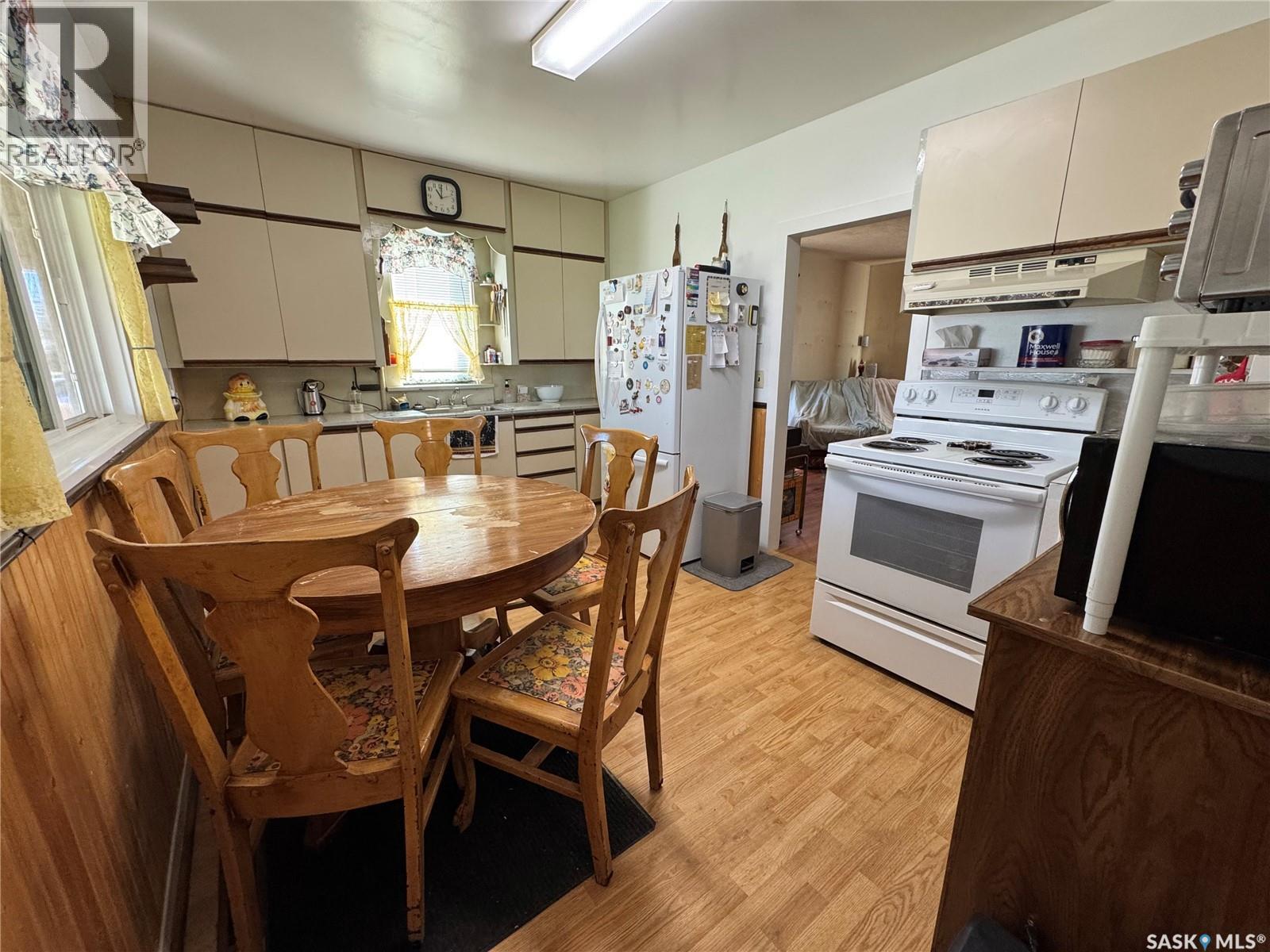 371 Stevens Avenue, Birch Hills, Saskatchewan  S0J 0G0 - Photo 4 - SK016377