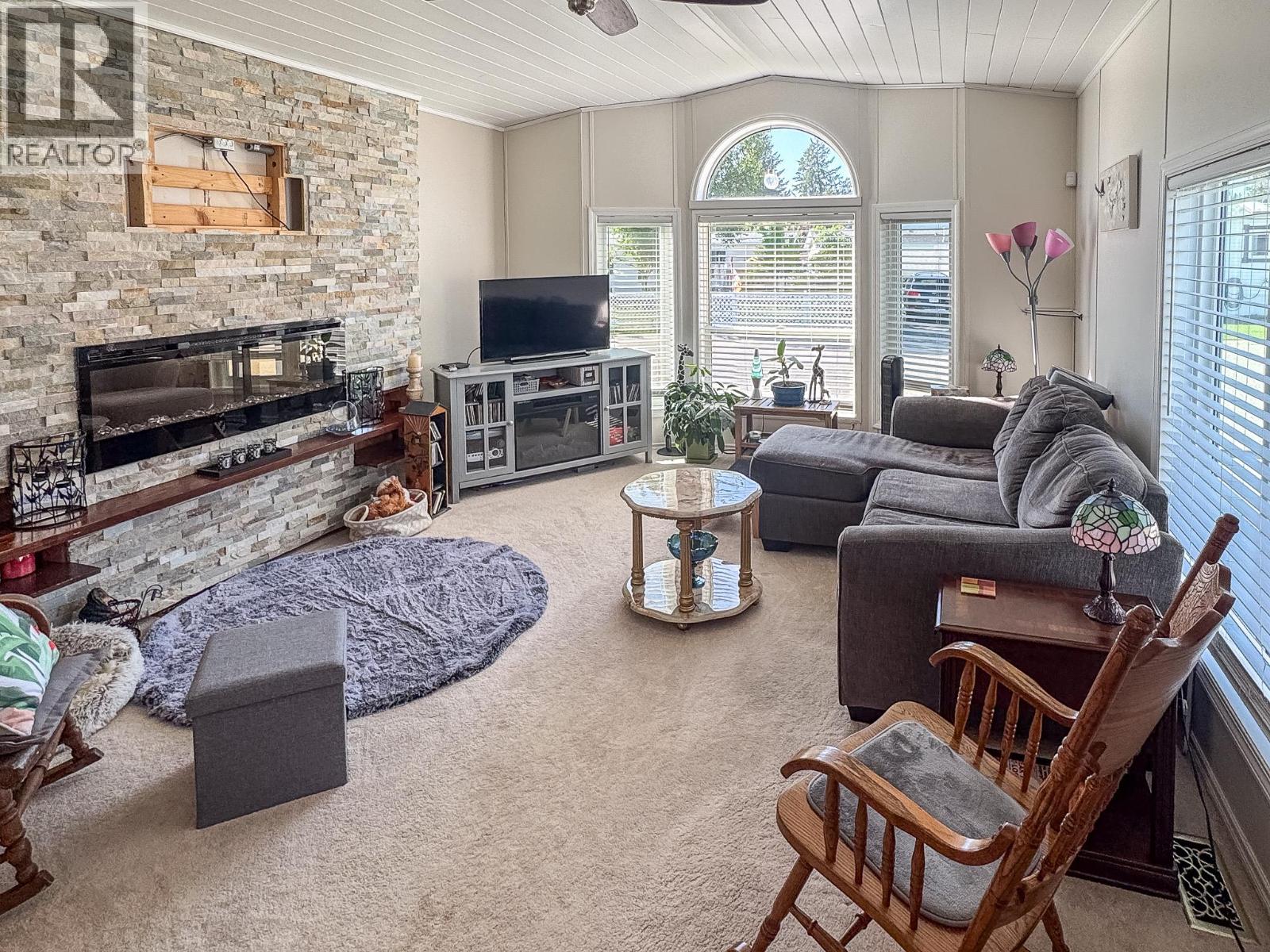 340 Mission Place, Cranbrook, British Columbia  V1C 6M9 - Photo 11 - 10360350