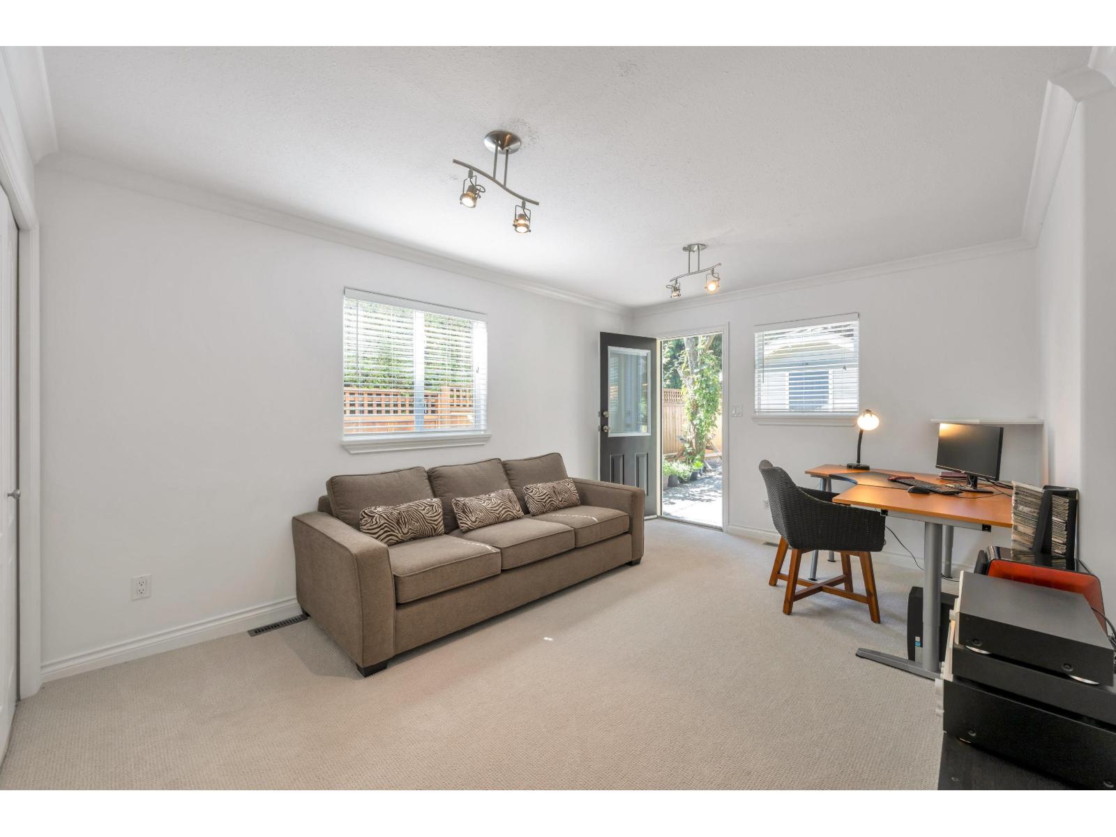 925 161b Street, Surrey, British Columbia  V4A 9M8 - Photo 17 - R3038246