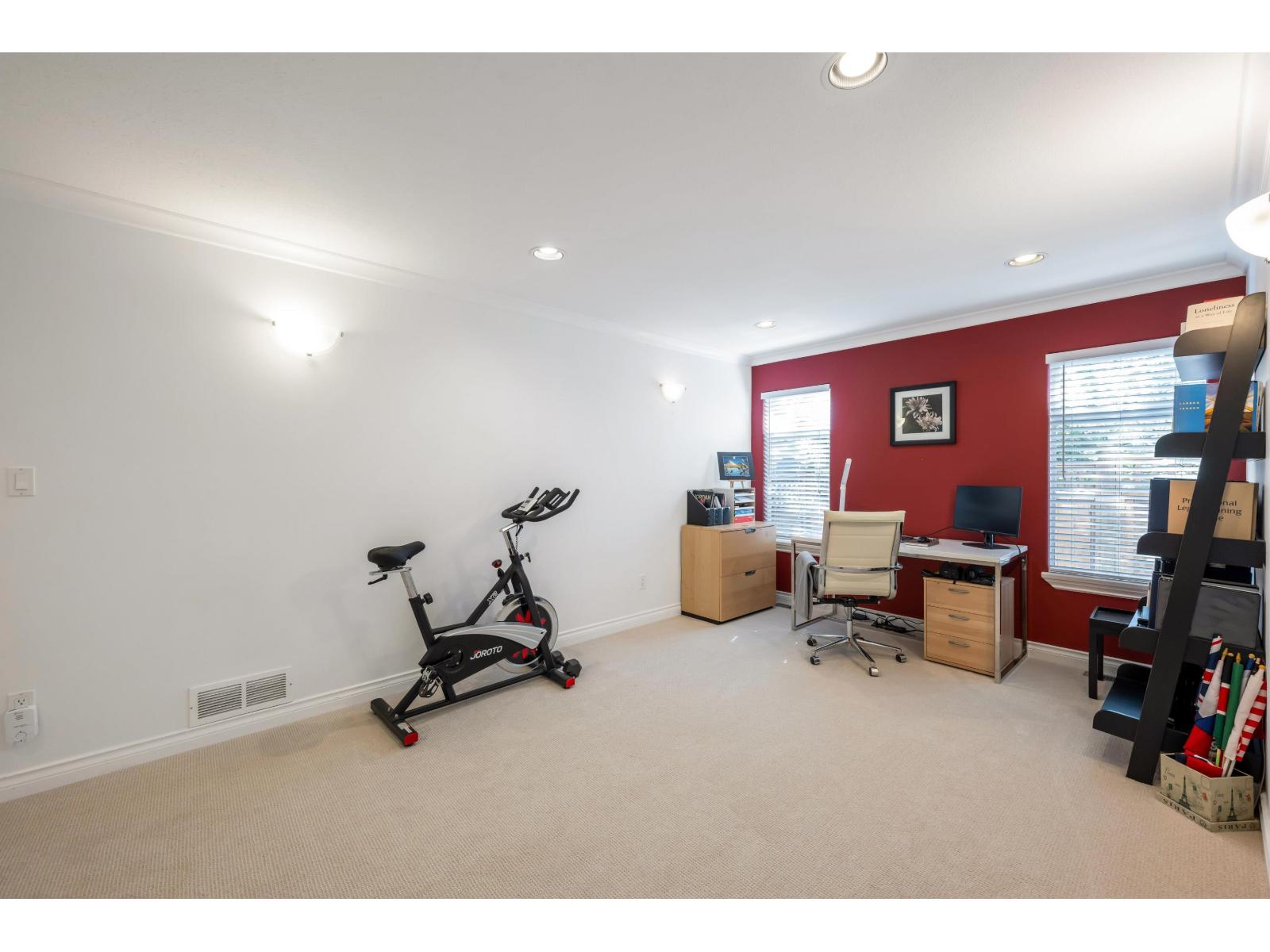 925 161b Street, Surrey, British Columbia  V4A 9M8 - Photo 19 - R3038246