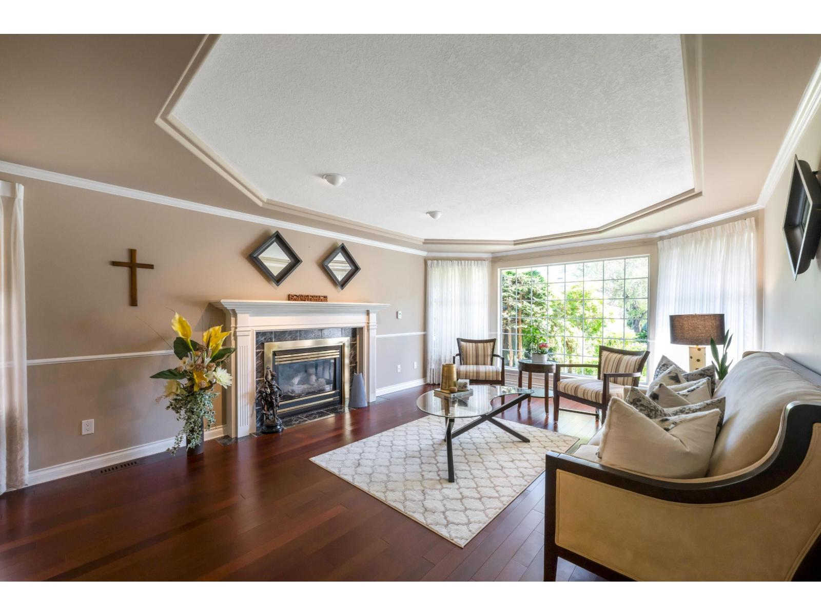925 161b Street, Surrey, British Columbia  V4A 9M8 - Photo 3 - R3038246