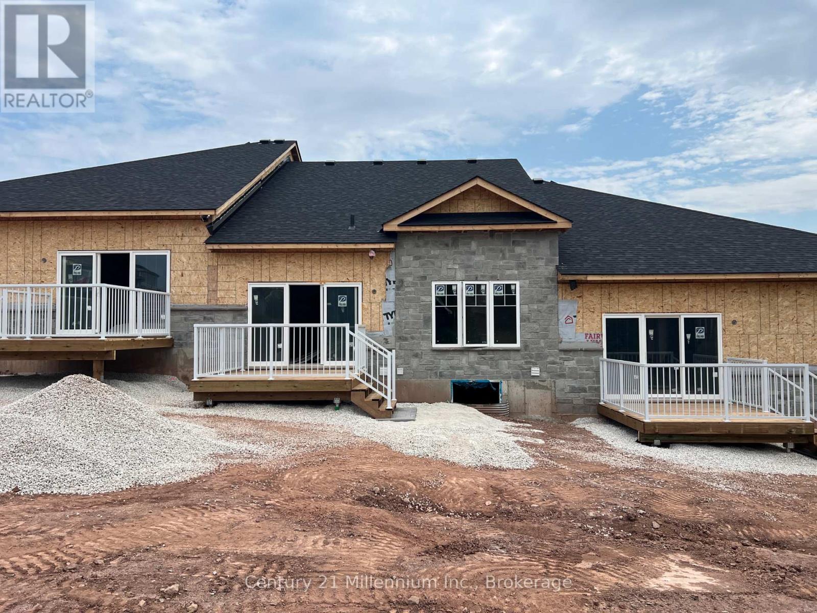 310 Telford Trail, Georgian Bluffs, Ontario  N0H 1S0 - Photo 4 - X12356793