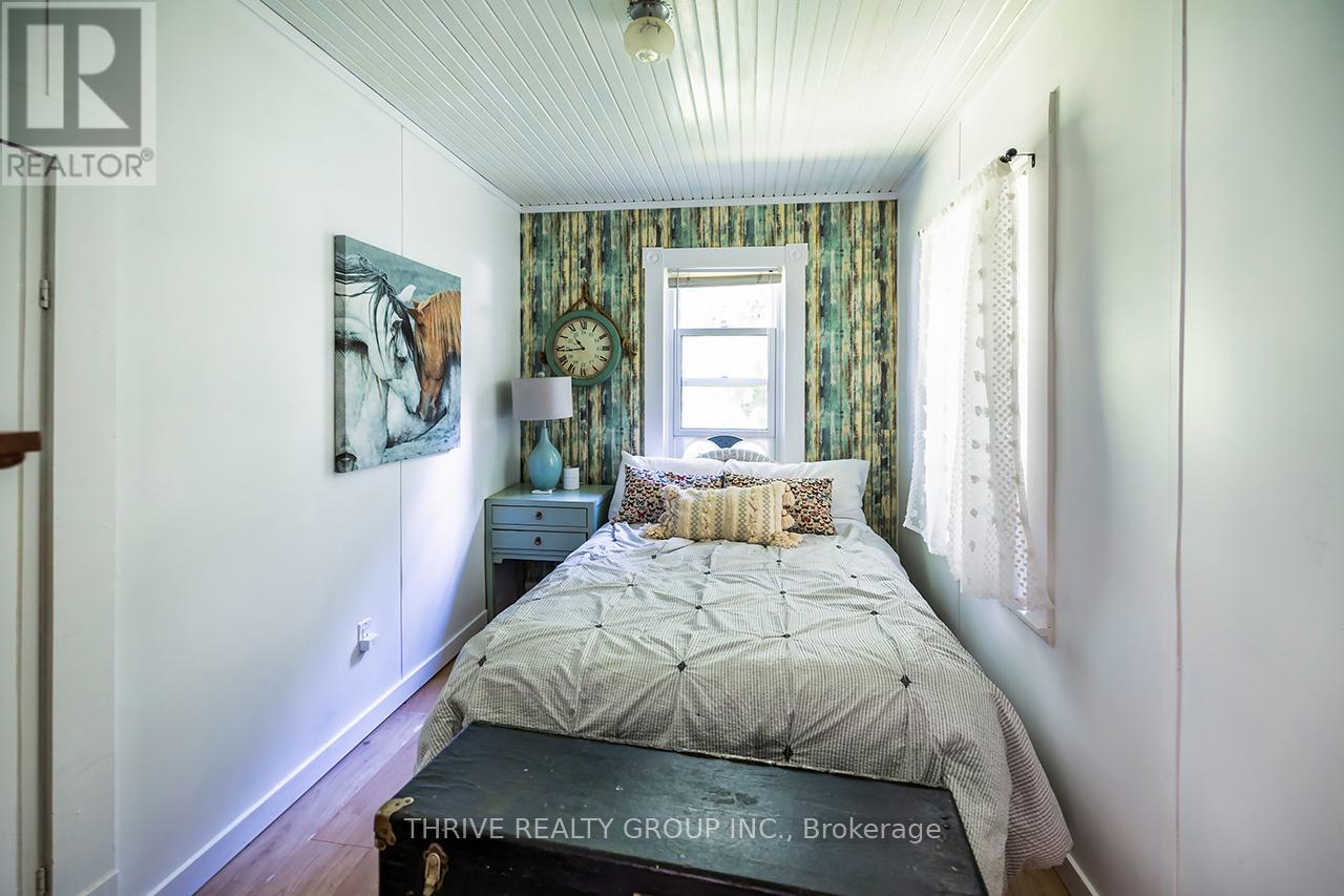 66 Bridge Street, Addington Highlands, Ontario  K0H 1L0 - Photo 16 - X12359172