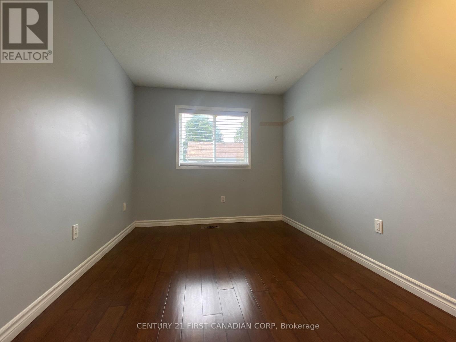 53 - 50 Chapman Court, London North, Ontario  N6G 5E1 - Photo 11 - X12359252