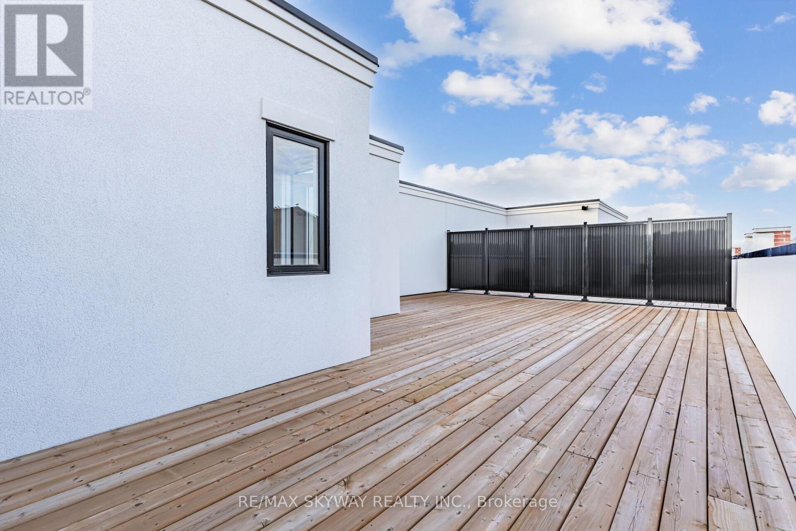 26 Springdale Avenue, Caledon, Ontario  L7C 4L4 - Photo 40 - W12347762