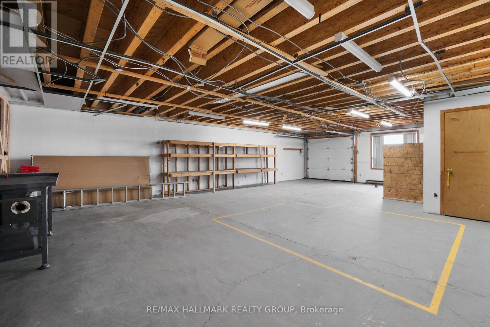 38 - 1010 Polytek Street, Ottawa, Ontario  K1J 9J2 - Photo 27 - X12359240