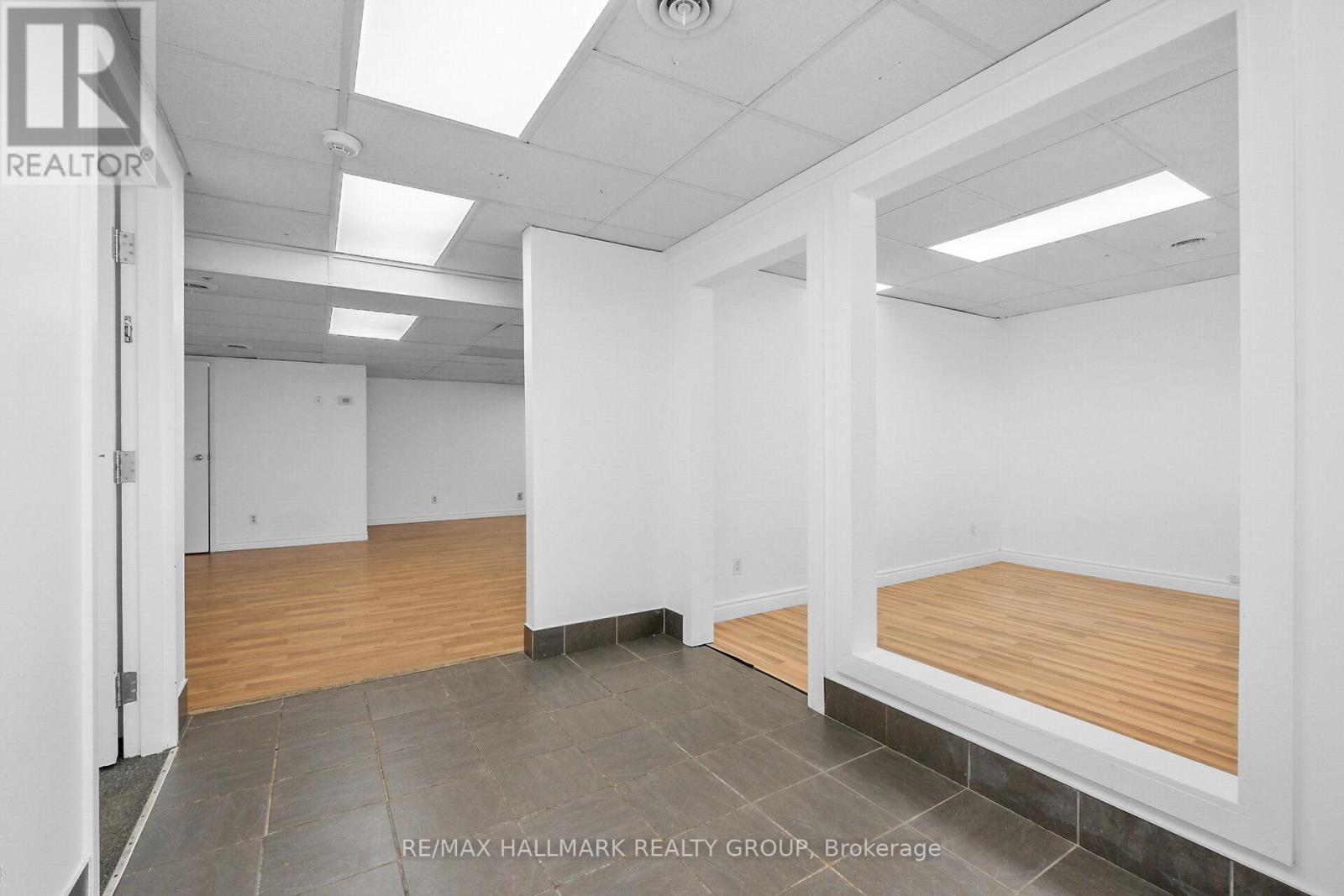 38 - 1010 Polytek Street, Ottawa, Ontario  K1J 9J2 - Photo 6 - X12359240