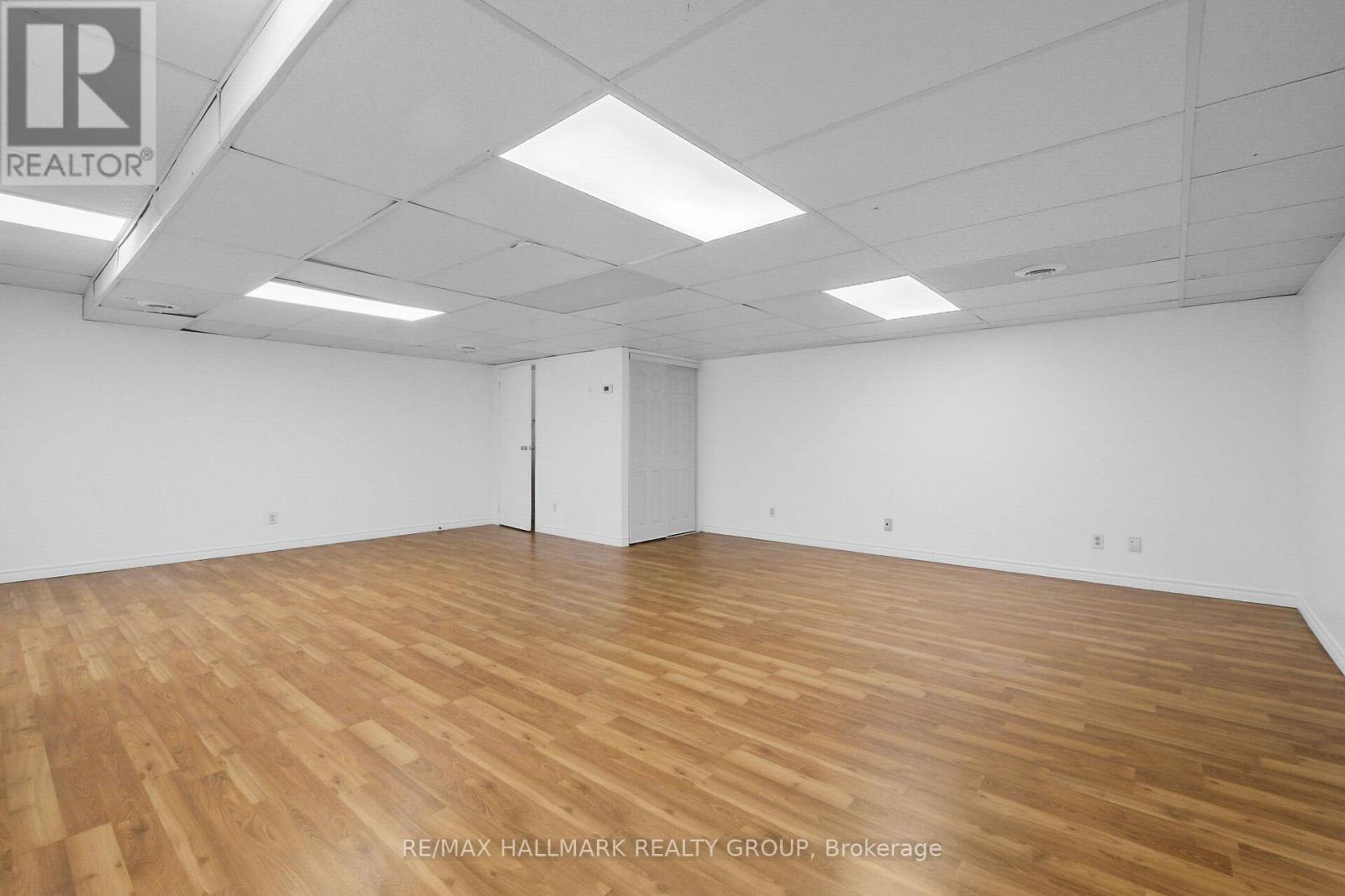 38 - 1010 Polytek Street, Ottawa, Ontario  K1J 9J2 - Photo 8 - X12359240