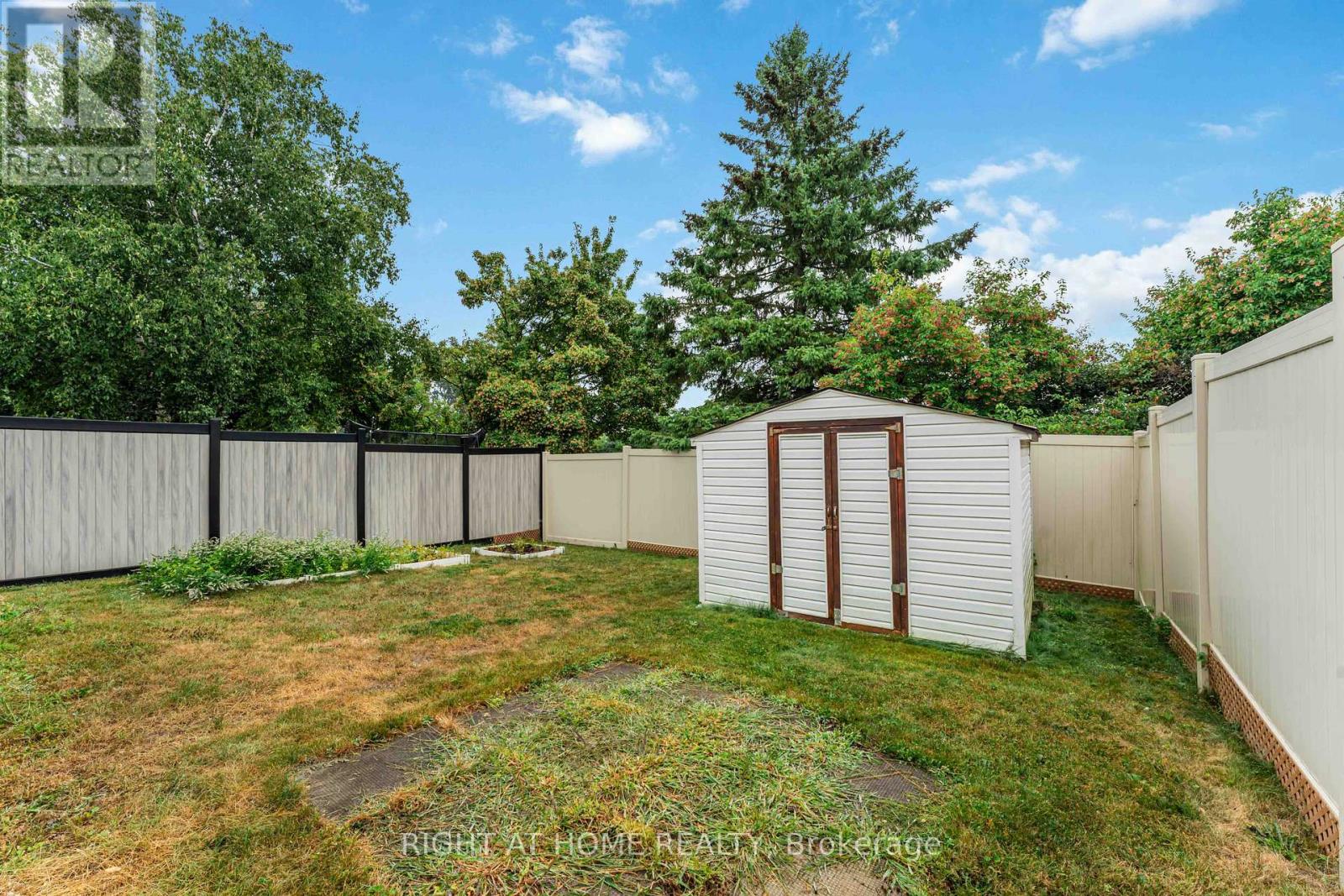 18 Shetland Way, Ottawa, Ontario  K2M 1R9 - Photo 40 - X12359299