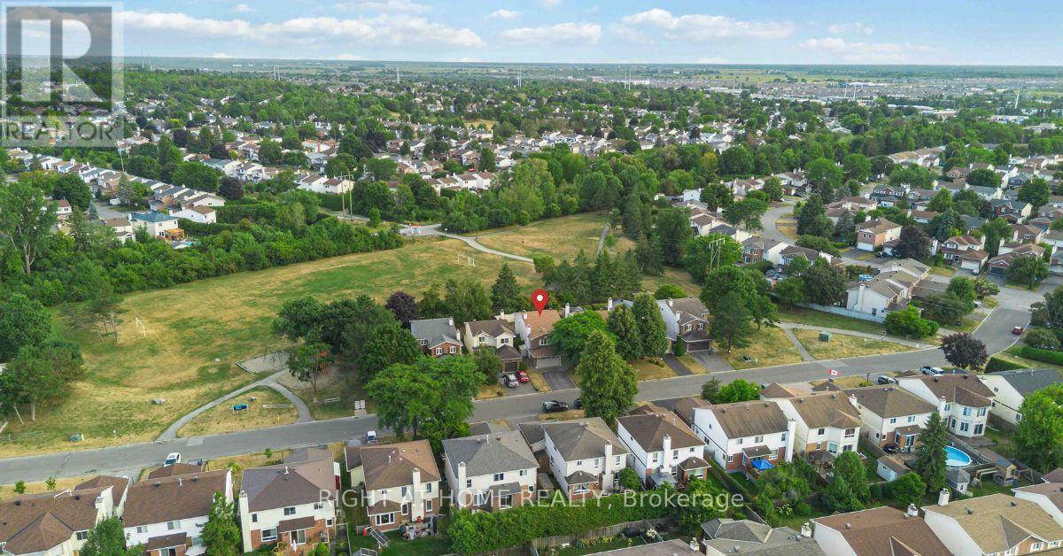 18 Shetland Way, Ottawa, Ontario  K2M 1R9 - Photo 44 - X12359299