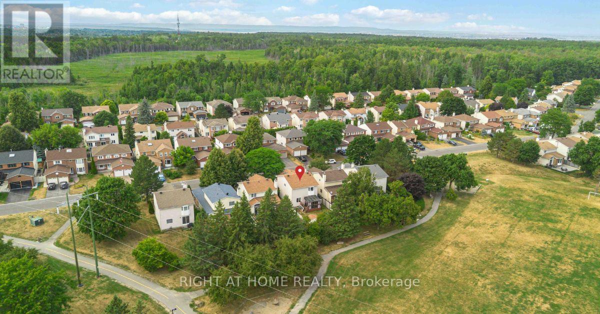 18 Shetland Way, Ottawa, Ontario  K2M 1R9 - Photo 49 - X12359299