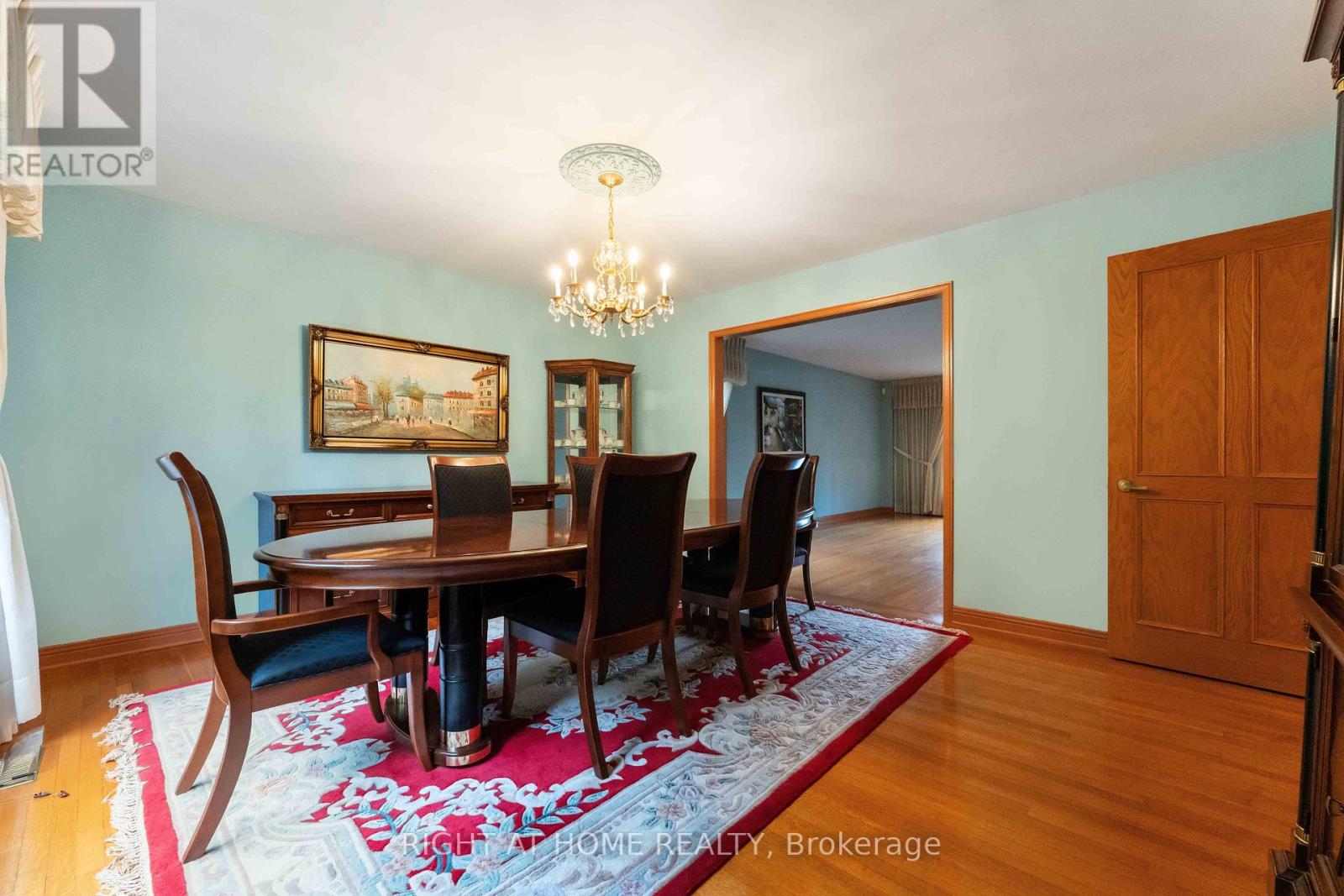 2 Muirfield Gardens, Ottawa, Ontario  K2R 1B8 - Photo 12 - X12359301