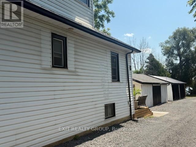 550 Old Highway 2, Quinte West, Ontario  K8V 5P5 - Photo 4 - X12332375