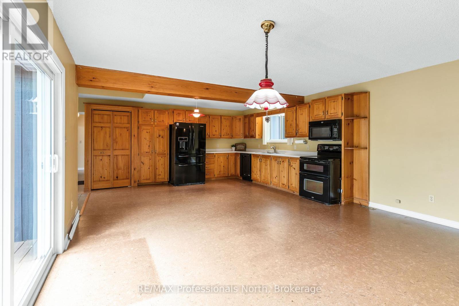 3539 County Road 21, Minden Hills, Ontario  K0M 1S0 - Photo 12 - X12359288