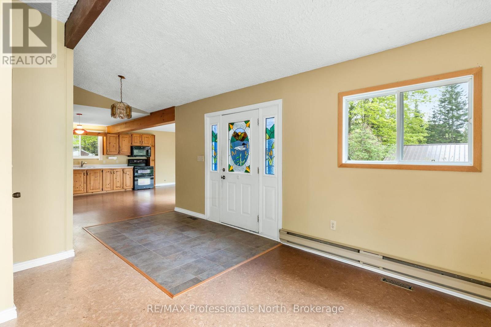 3539 County Road 21, Minden Hills, Ontario  K0M 1S0 - Photo 6 - X12359288