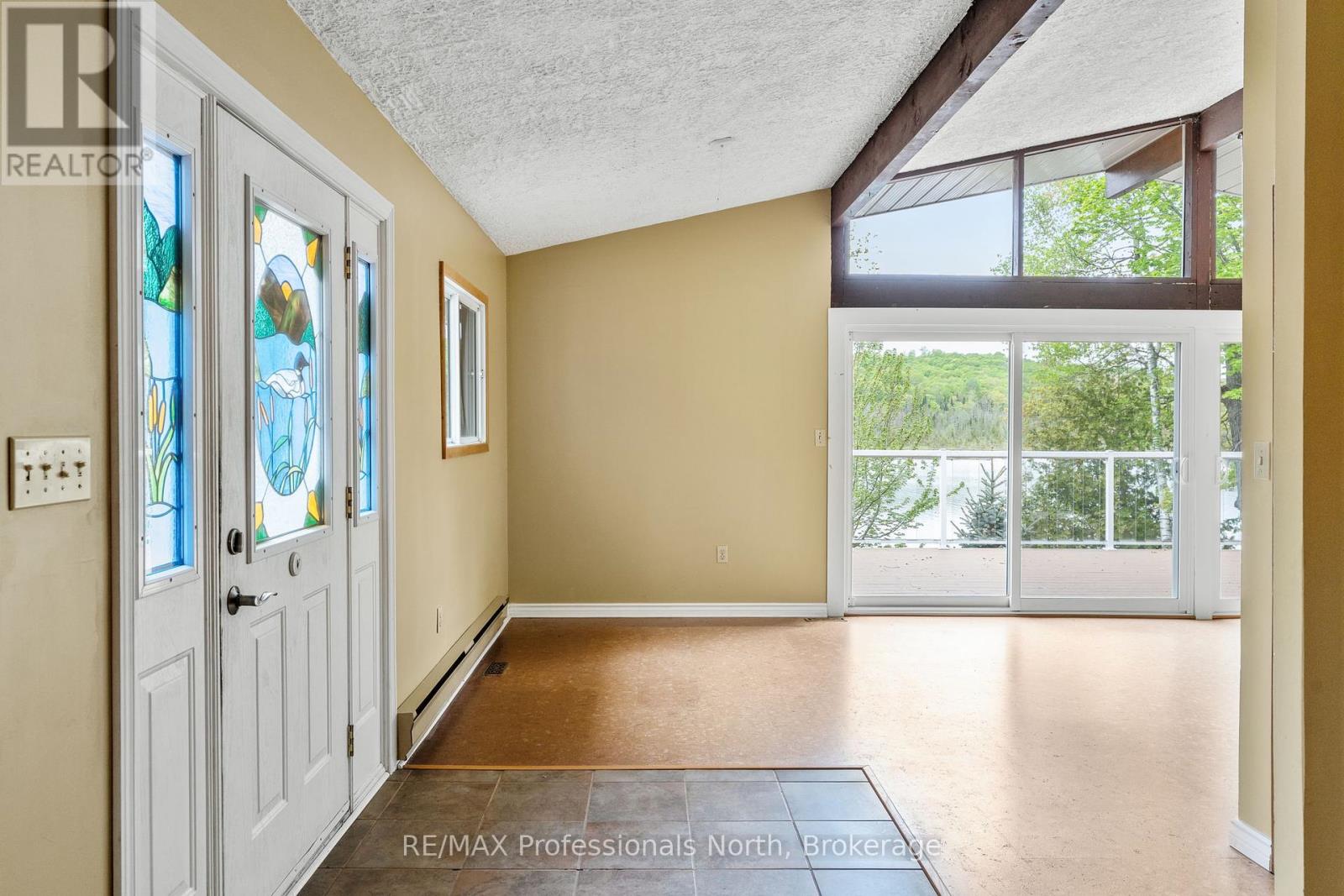 3539 County Road 21, Minden Hills, Ontario  K0M 1S0 - Photo 7 - X12359288