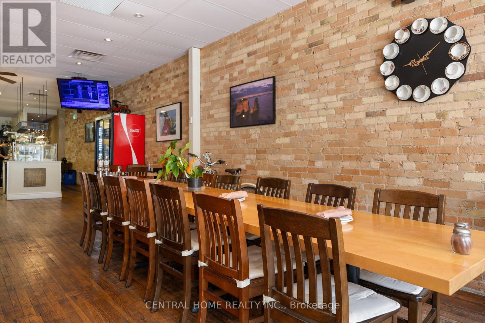 01 - 15236 Yonge Street, Aurora, Ontario  L4G 1L9 - Photo 10 - N12359125
