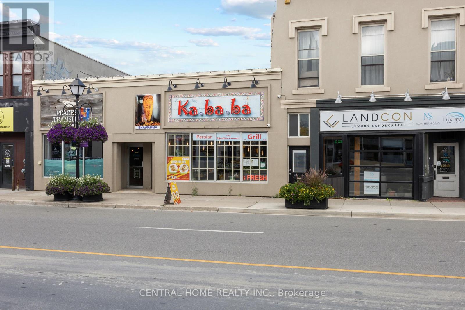 01 - 15236 Yonge Street, Aurora, Ontario  L4G 1L9 - Photo 24 - N12359125