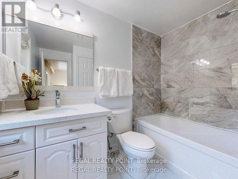 12 Fairway Heights Crescent, Markham, Ontario  L3T 1K2 - Photo 19 - N12359141