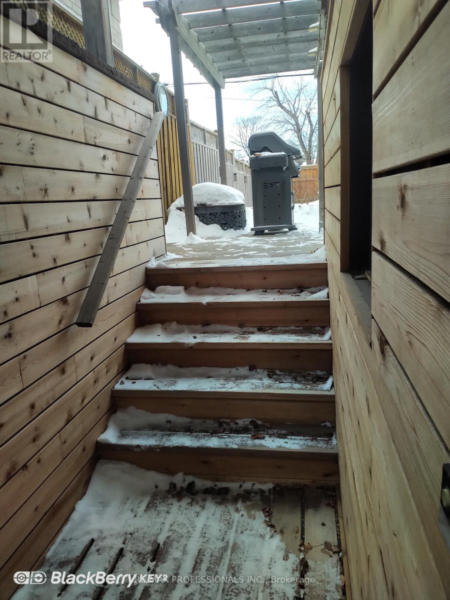 Bsmt - 282 Beta Street, Toronto, Ontario  M8W 4J1 - Photo 2 - W12359114
