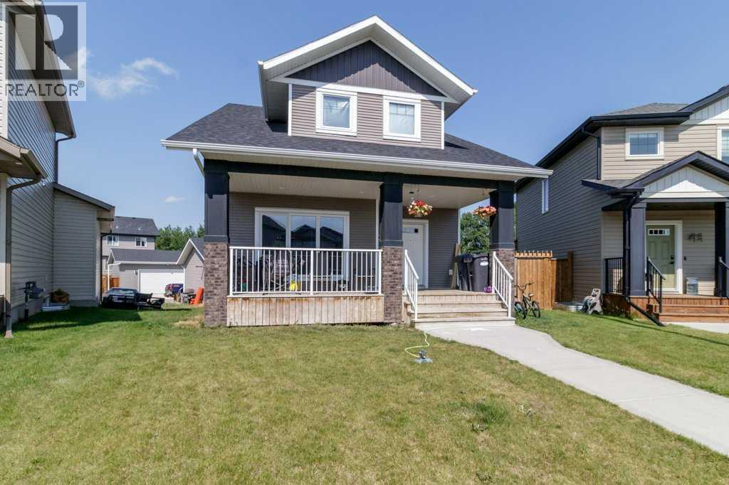 Property at 39 Hampton Crescent image 2