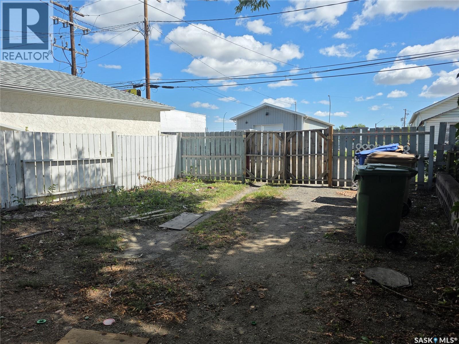 1721 Quebec Street, Regina, Saskatchewan  S4P 1J4 - Photo 31 - SK016333