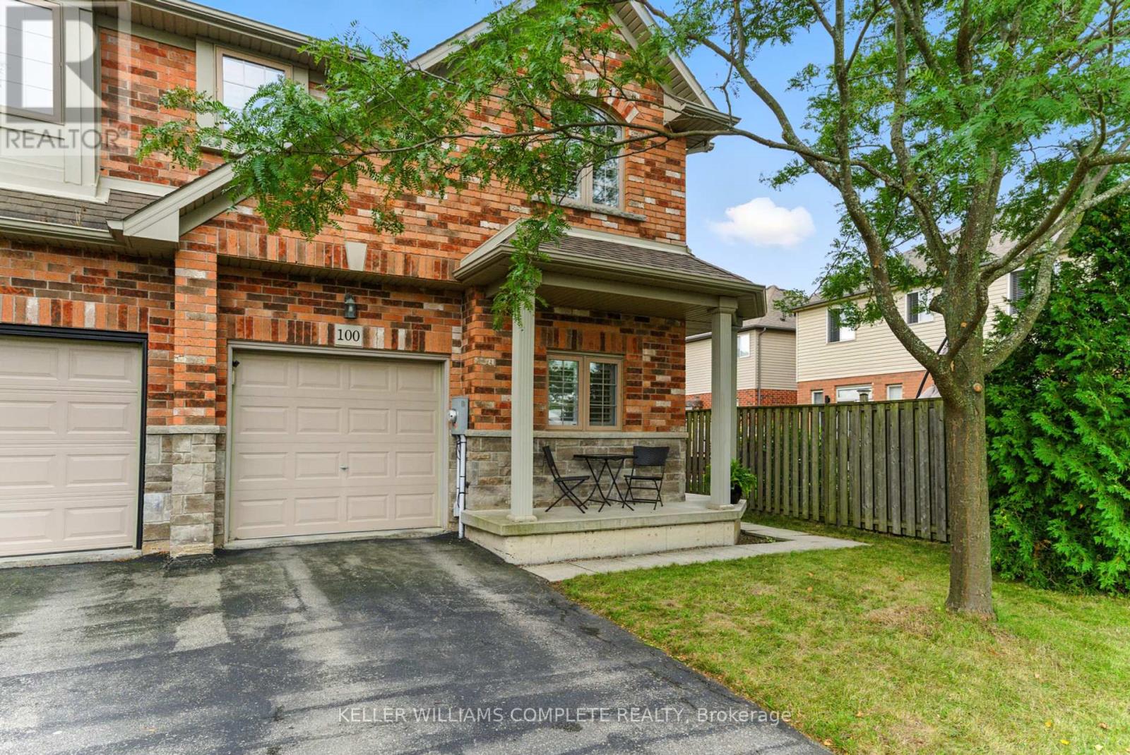 100 FALL FAIR WAY, Hamilton, Ontario