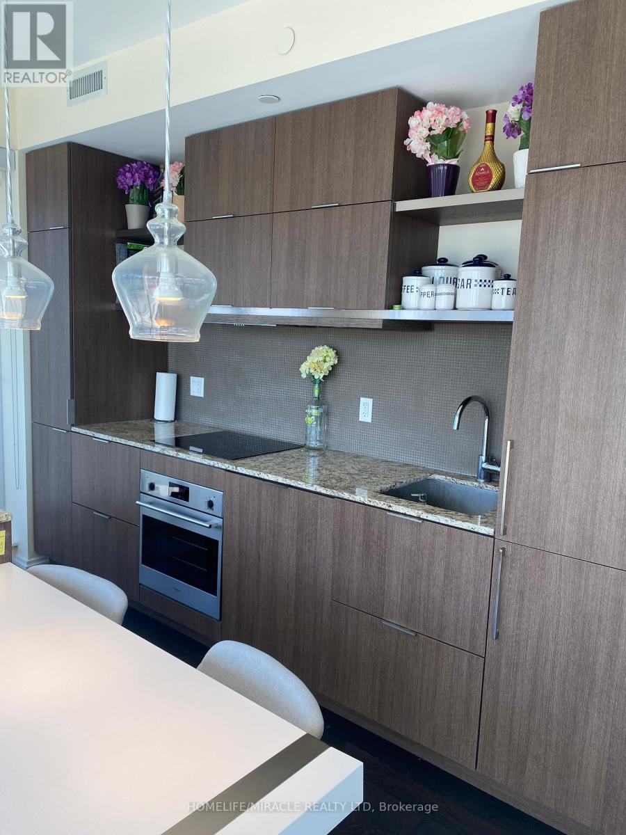 3409 - 197 Yonge Street, Toronto, Ontario  M5B 1M4 - Photo 11 - C12359177