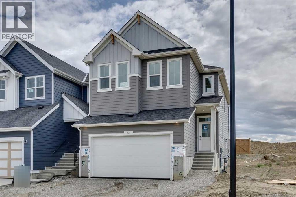 Property at 51 Versant Way SW image 2