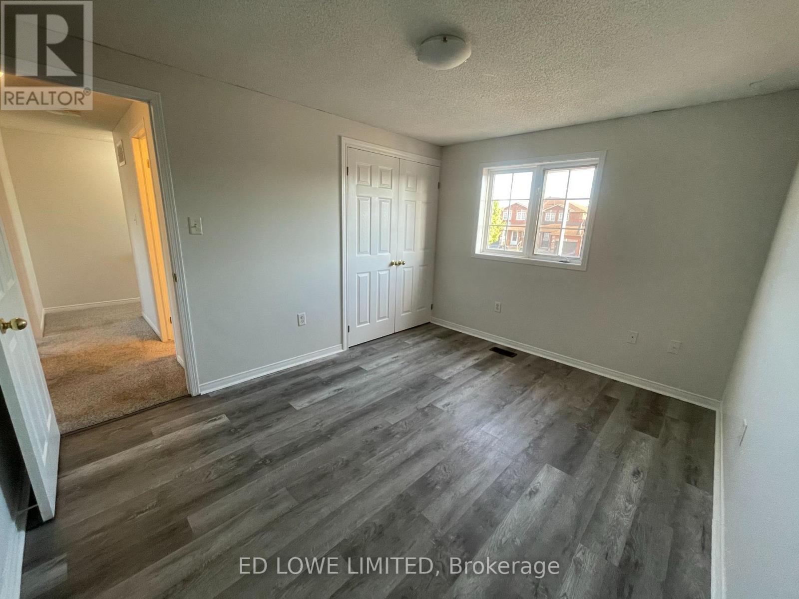 191 Dunsmore Lane, Barrie, Ontario  L4M 6Z8 - Photo 11 - S12359277