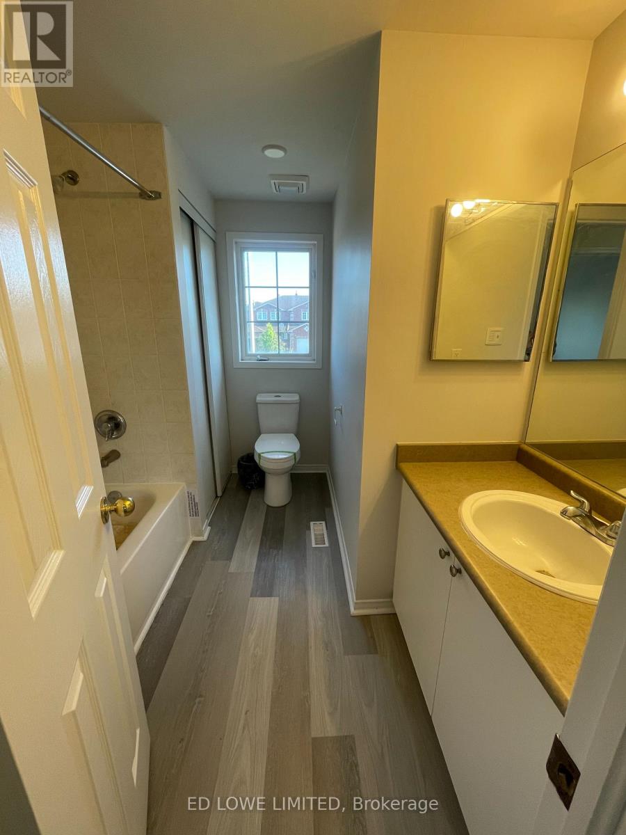 191 Dunsmore Lane, Barrie, Ontario  L4M 6Z8 - Photo 14 - S12359277