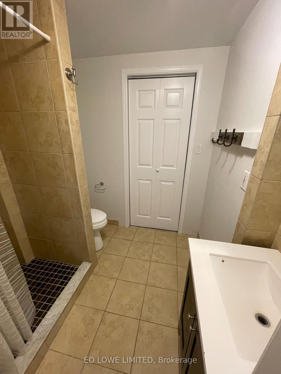 191 Dunsmore Lane, Barrie, Ontario  L4M 6Z8 - Photo 17 - S12359277
