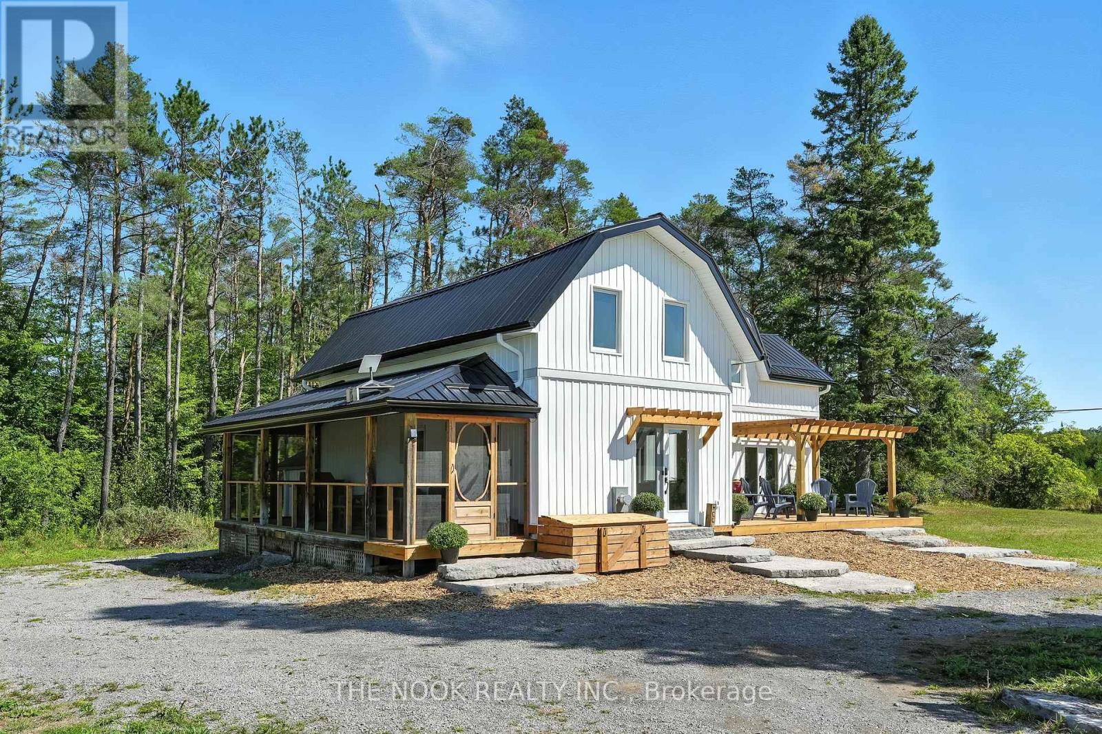 2011 Cty Road 121 Road, Kawartha Lakes, Ontario  K0M 1N0 - Photo 2 - X12359364