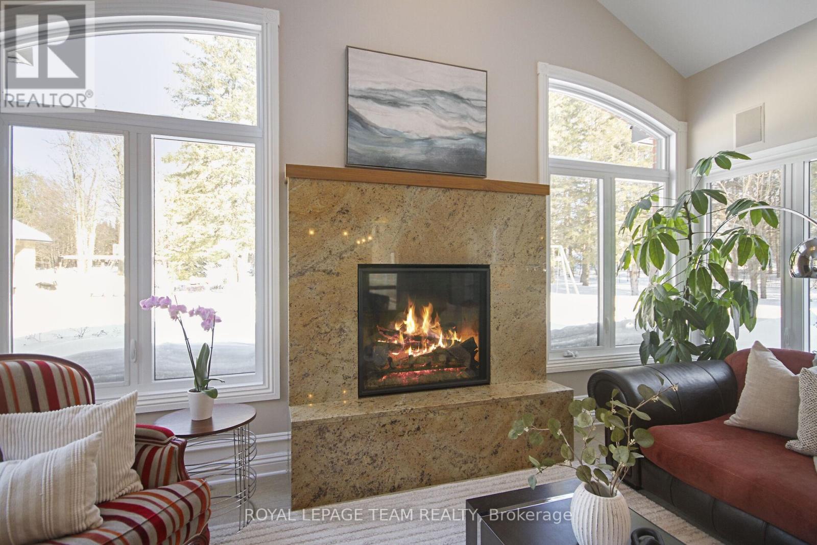 5849 Queenscourt Crescent, Ottawa, Ontario  K4M 1K3 - Photo 18 - X12359332