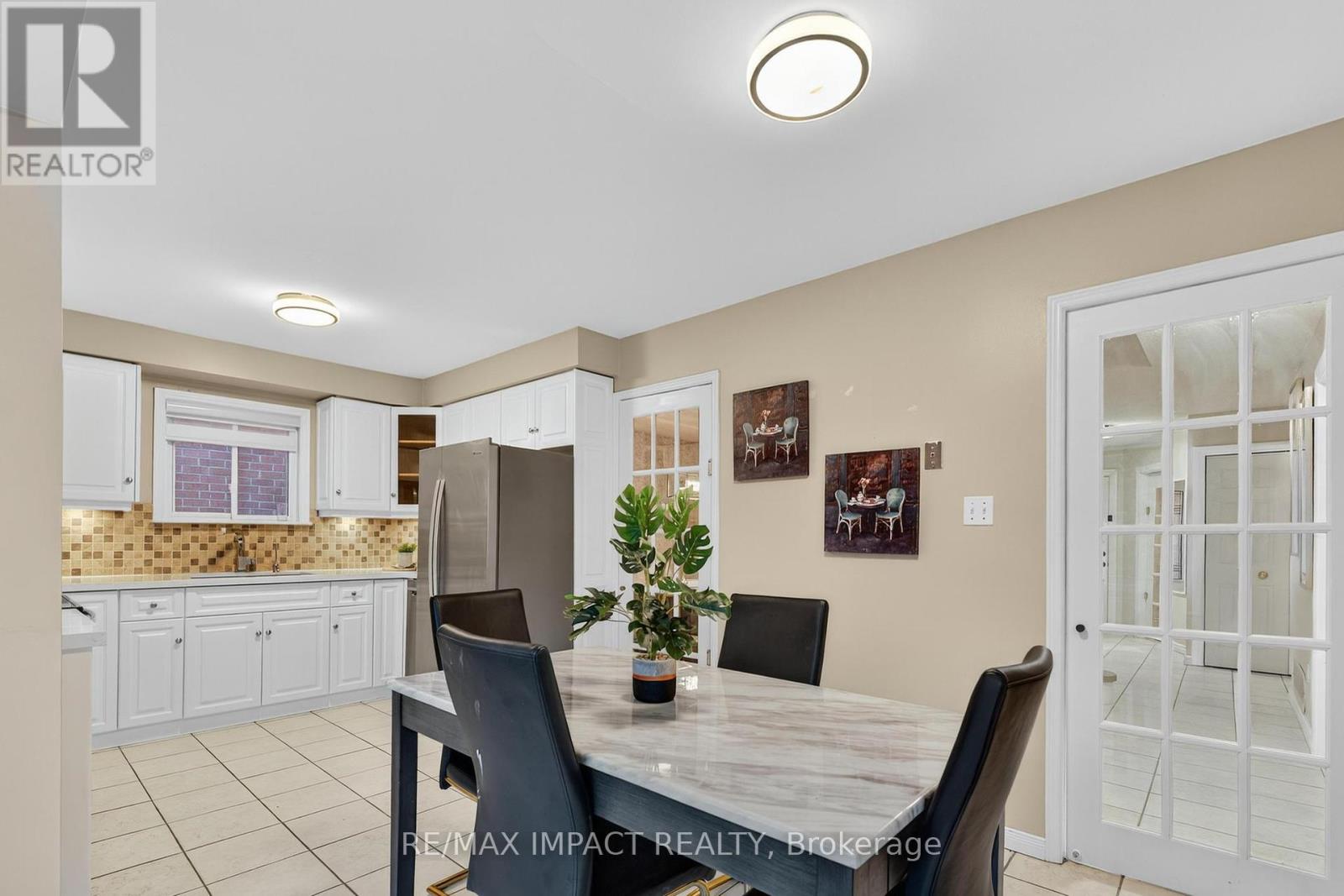 4086 Rossland Crescent, Mississauga (Erin Mills), Ontario  L5L 4B8 - Photo 16 - W12359186