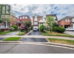 22 Domenico Crescent, Brampton (Bram East), Ca