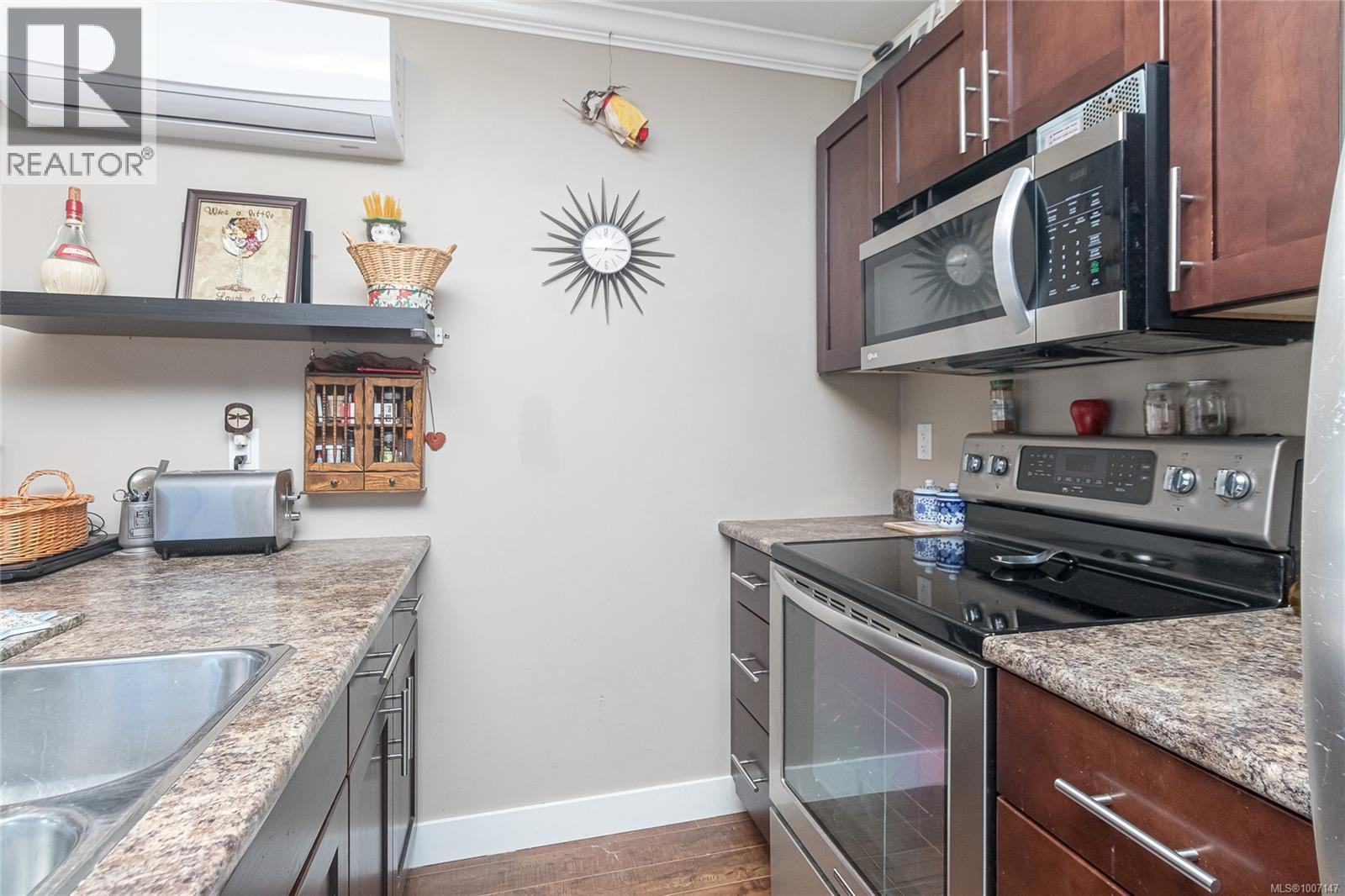 3284 Merlin Rd, Langford, British Columbia  V9C 0H3 - Photo 40 - 1007147