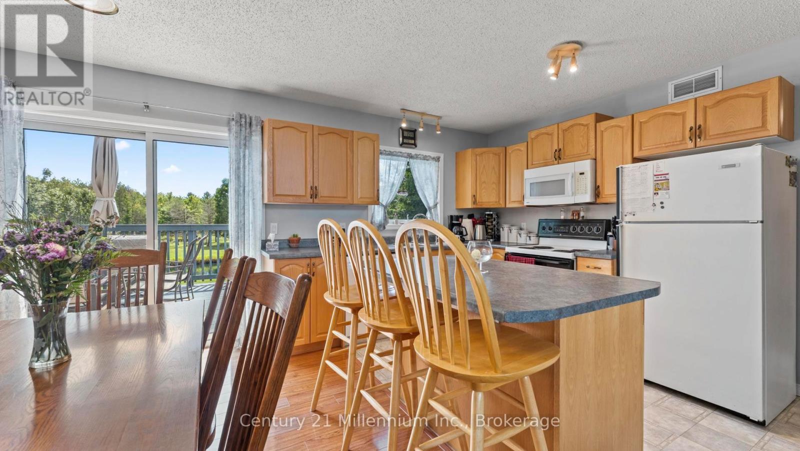 9849 Wellington Rd 3, Minto, Ontario  N0G 1M0 - Photo 18 - X12359329