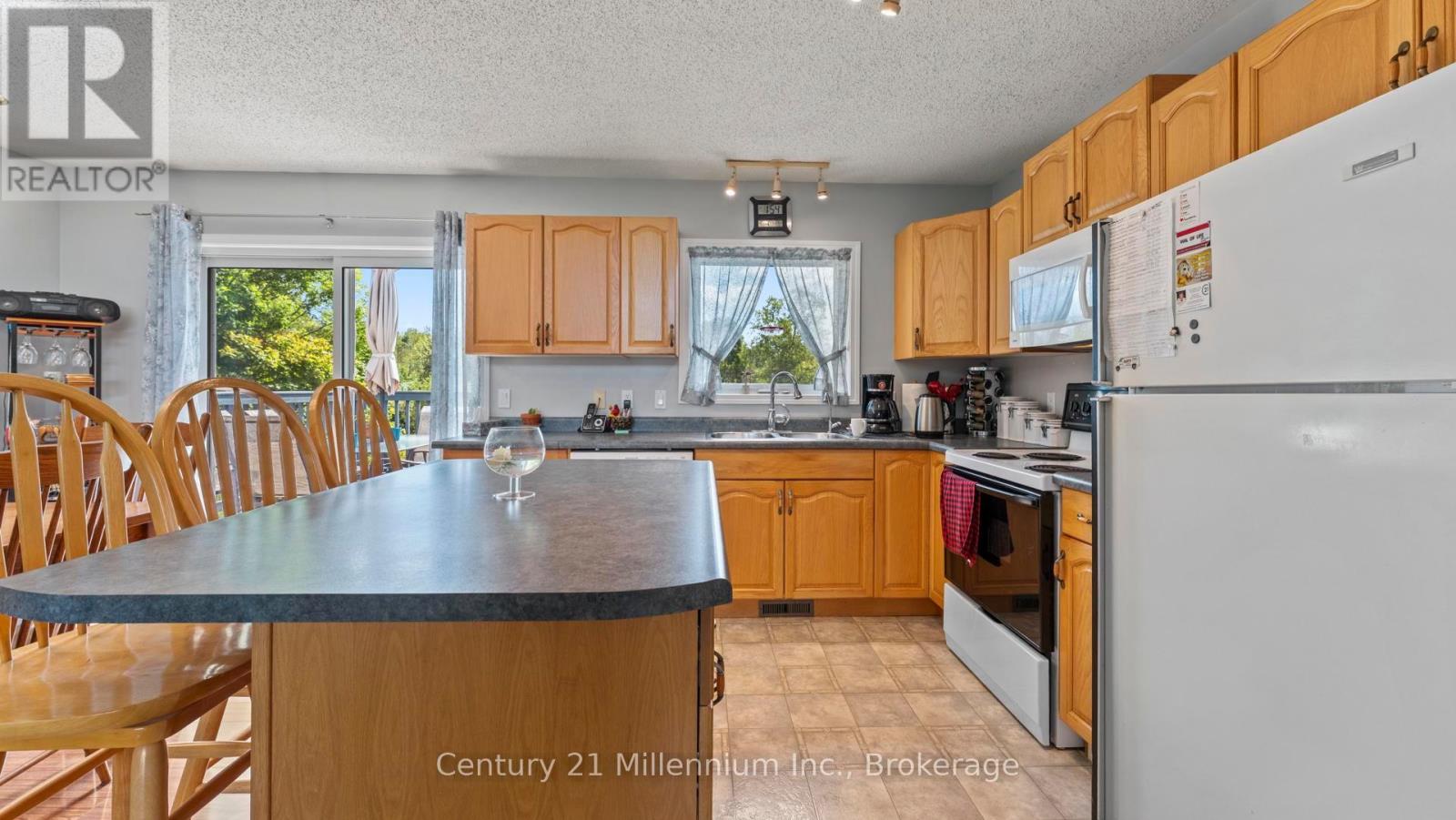 9849 Wellington Rd 3, Minto, Ontario  N0G 1M0 - Photo 20 - X12359329