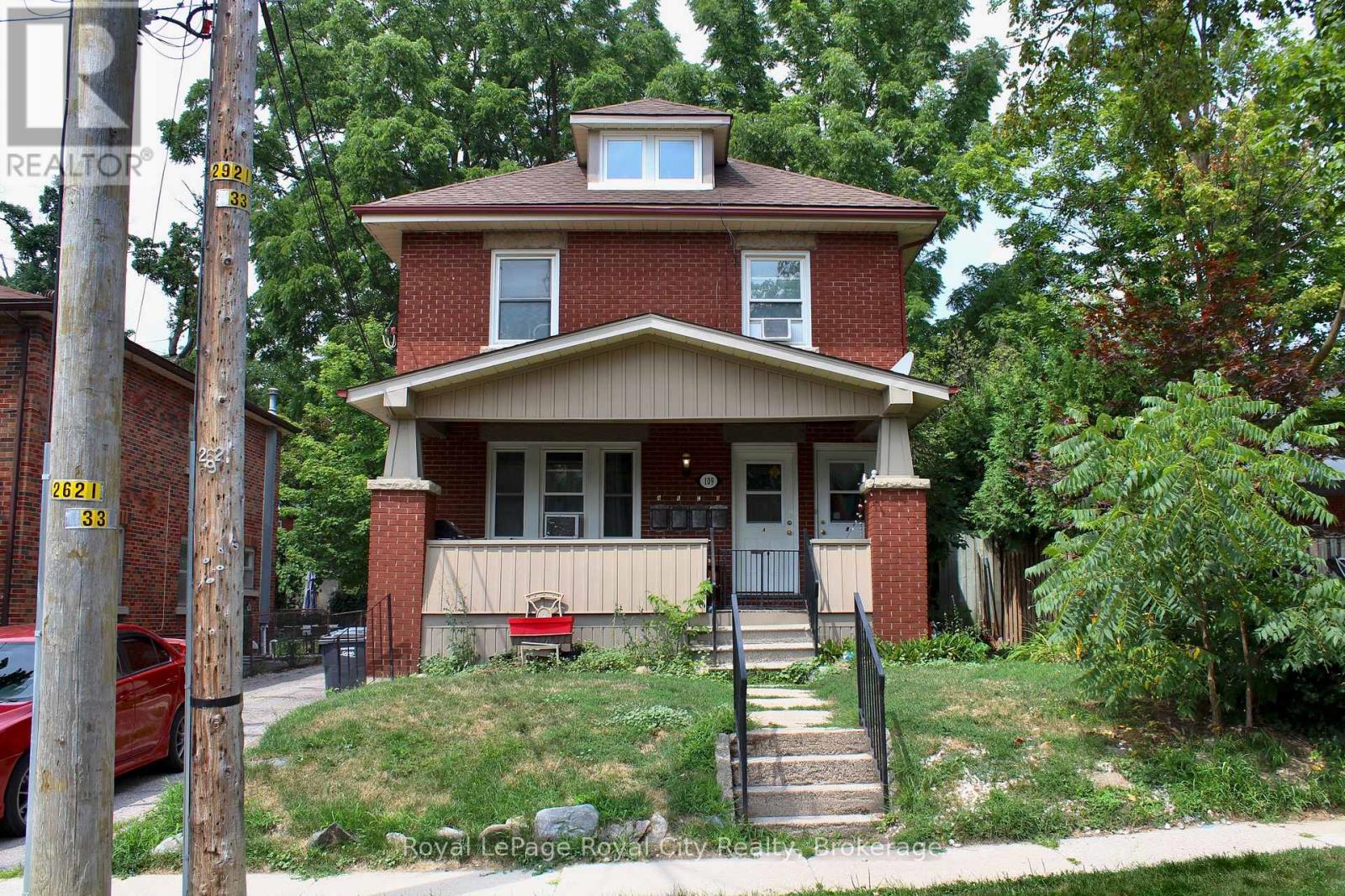 109 Northumberland Street, Guelph, Ontario  N1H 3B1 - Photo 2 - X12359348
