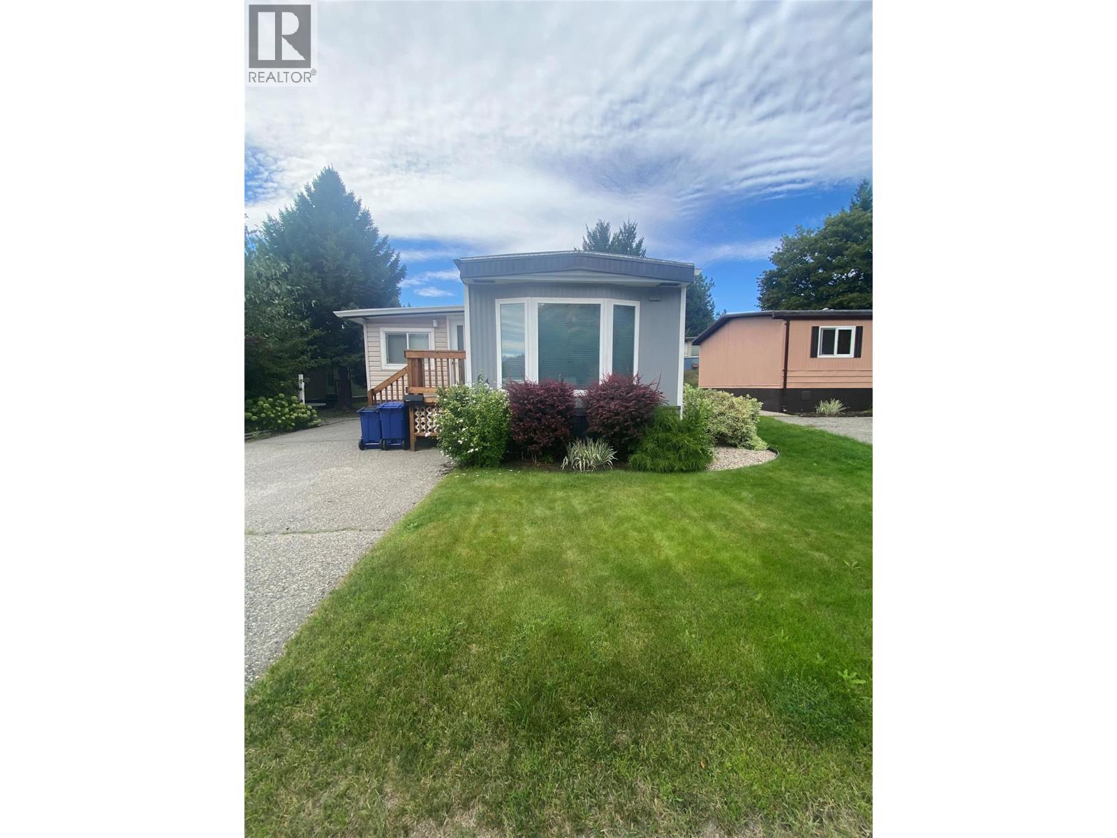 1929 97 Highway S Unit# 64, west kelowna, British Columbia