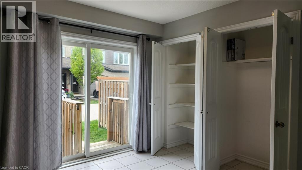 12 Poplar Drive Unit# 35, Cambridge, Ontario  N3C 0G4 - Photo 7 - 40762079
