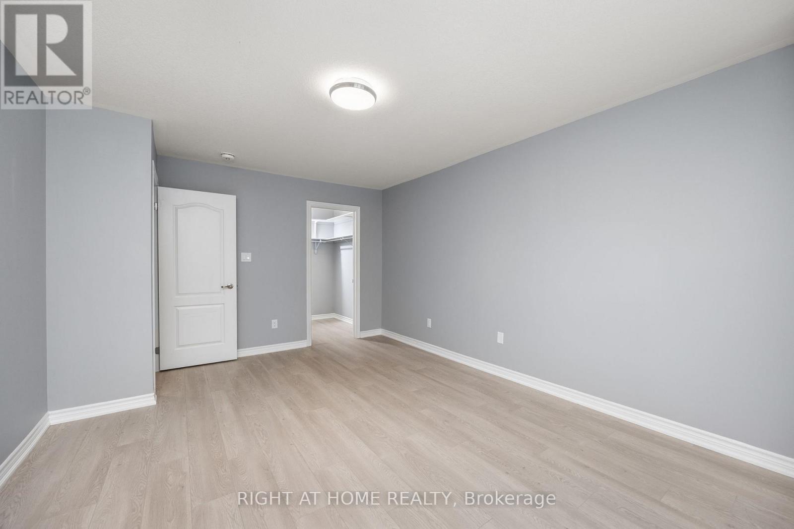 91 Borers Creek Circle, Hamilton, Ontario  L8B 1W3 - Photo 26 - X12359169