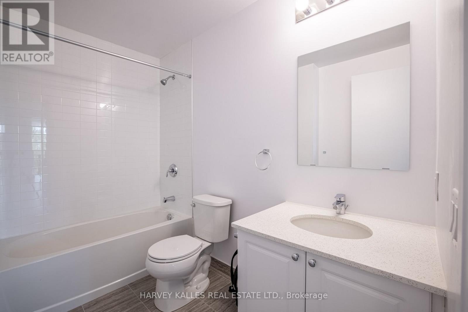 303 - 7711 Green Vista Gate, Niagara Falls (Oldfield), Ontario  L2G 0Y9 - Photo 23 - X12358232