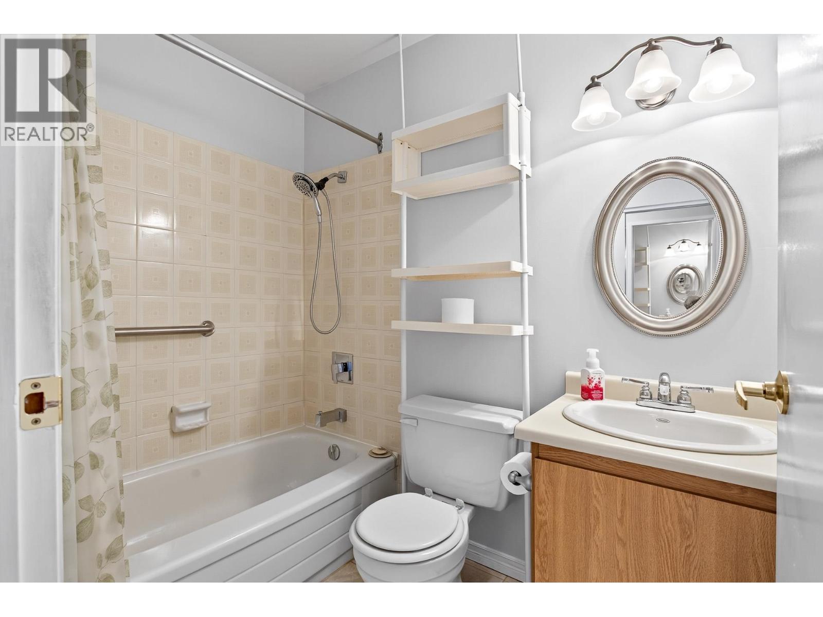 305 615 North Road, Coquitlam, British Columbia  V3J 1P1 - Photo 23 - R3039512
