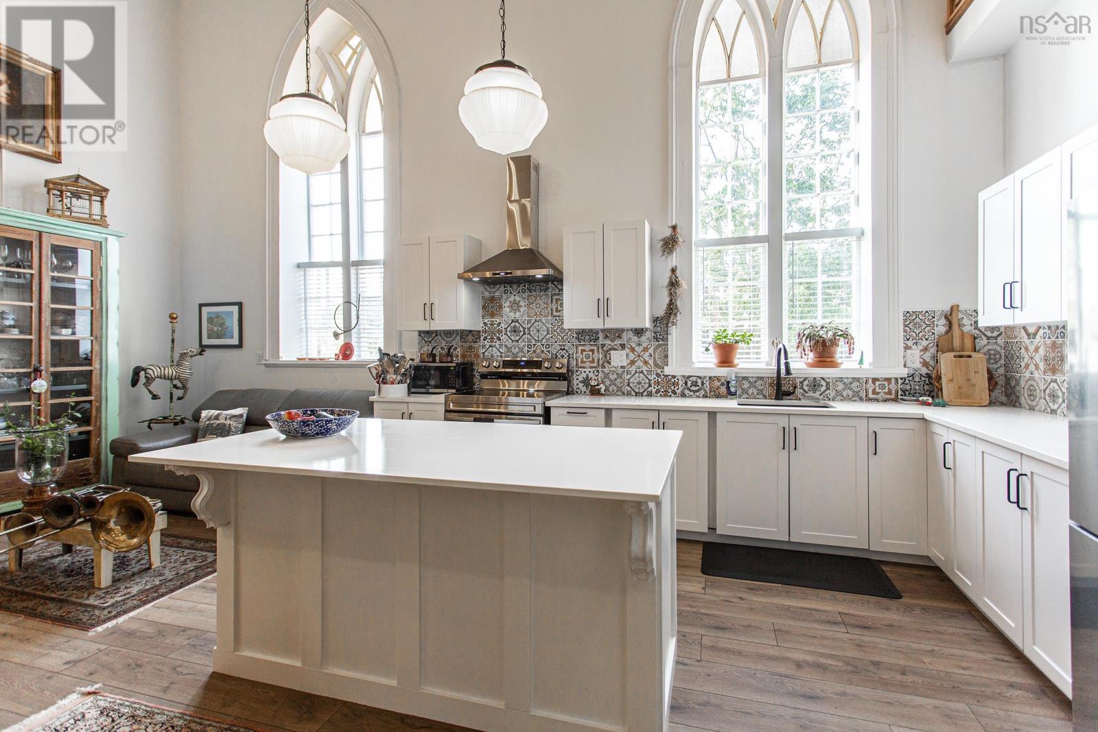 579 Main Street, Lawrencetown, Nova Scotia  B0S 1M0 - Photo 15 - 202521393